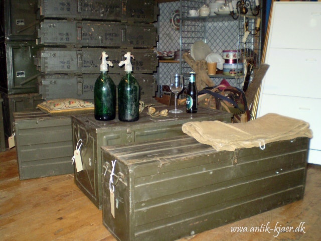 Militær kasser - Kjærs Antik og genbrug gelsted